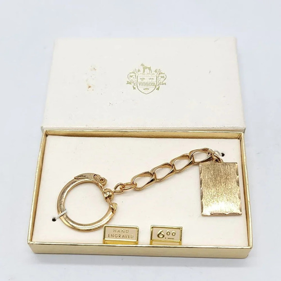 Foster Gold Toned Non-Engraved Keychain NRFB Vintage - Picture 1 of 5